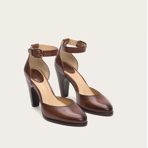 Frye Celeste 2 piece pumps